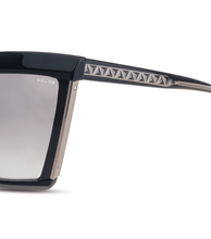 画像をギャラリービューアに読み込む, SPLP44 600700_04