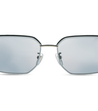 画像をギャラリービューアに読み込む, SPLF73 570544_04