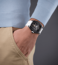 画像をギャラリービューアに読み込む, PEWGR0082103_05
