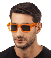 Carica l'immagine nel visualizzatore di Gallery, SPLE14E 530VC1_03
